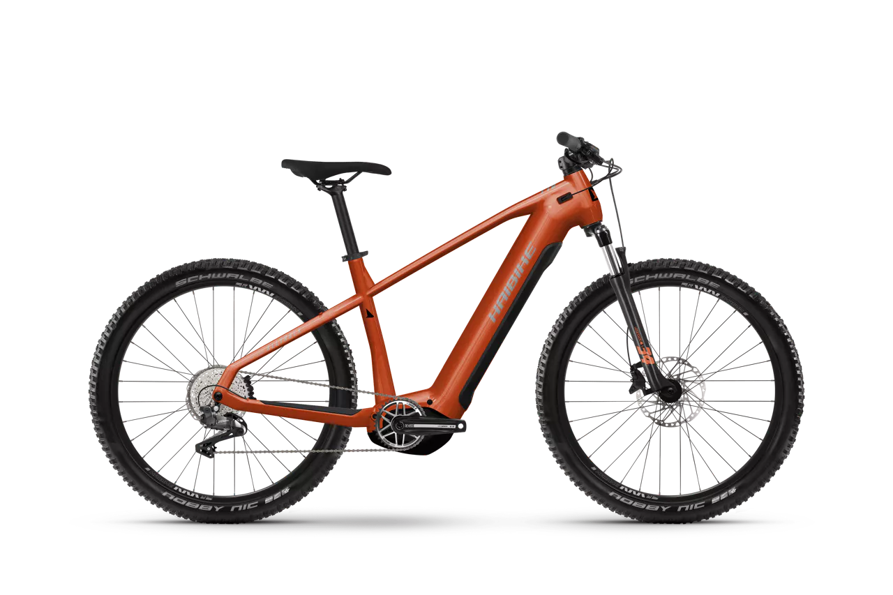 Siete alla ricerca di un?eMTB hardtail affidabile per l?uso sportivo? Allora la nostra HAIBIKE ALLTRACK 6 S la bicicletta ideale per le vostre avventure!