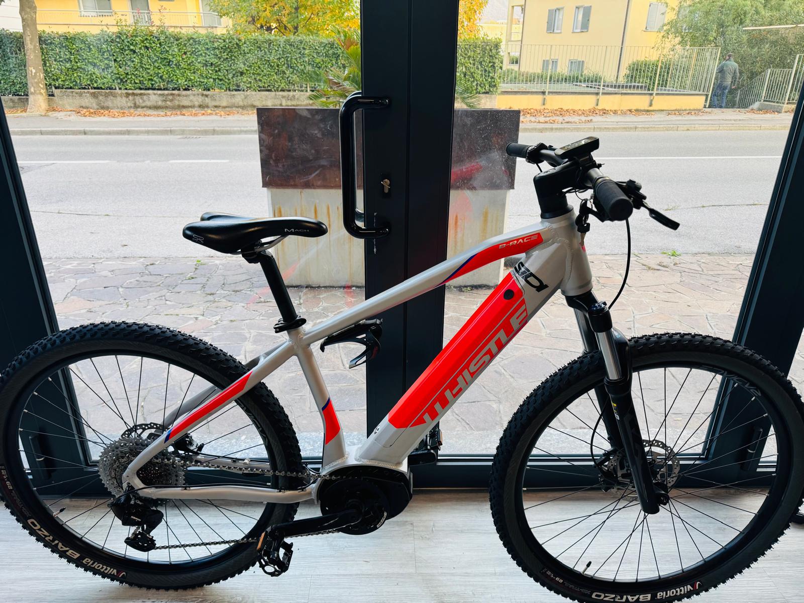 e-bike front Whistle B-race A5.2 perfetta, solo 230km