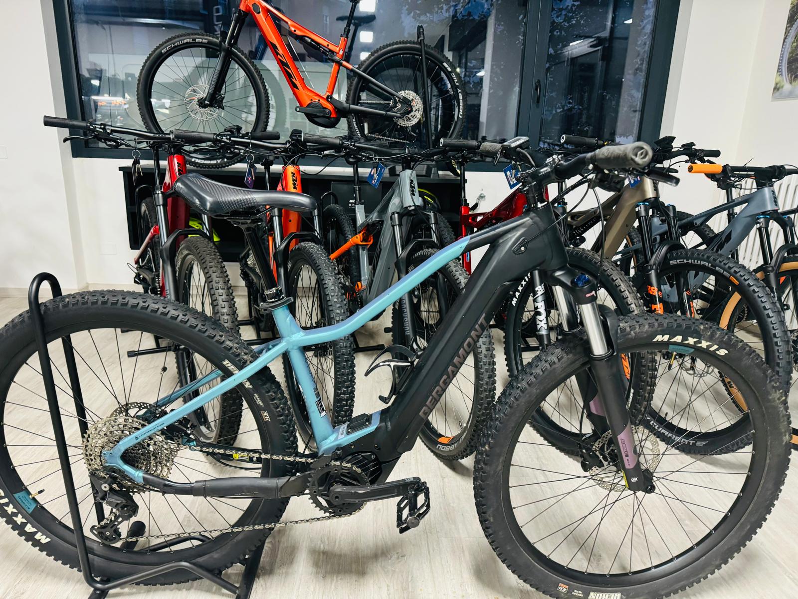 Revox Expert Bici Elettrica Bergamont Bergamont E-Revox Sport FNM