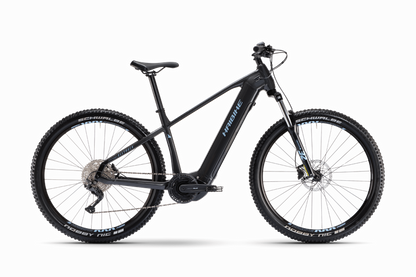 Asfalto o off-road? Con la nostra HAIBIKE ALLTRACK 5 non dovrai decidere! Con il suo design lineare e le sue caratteristiche versatili.