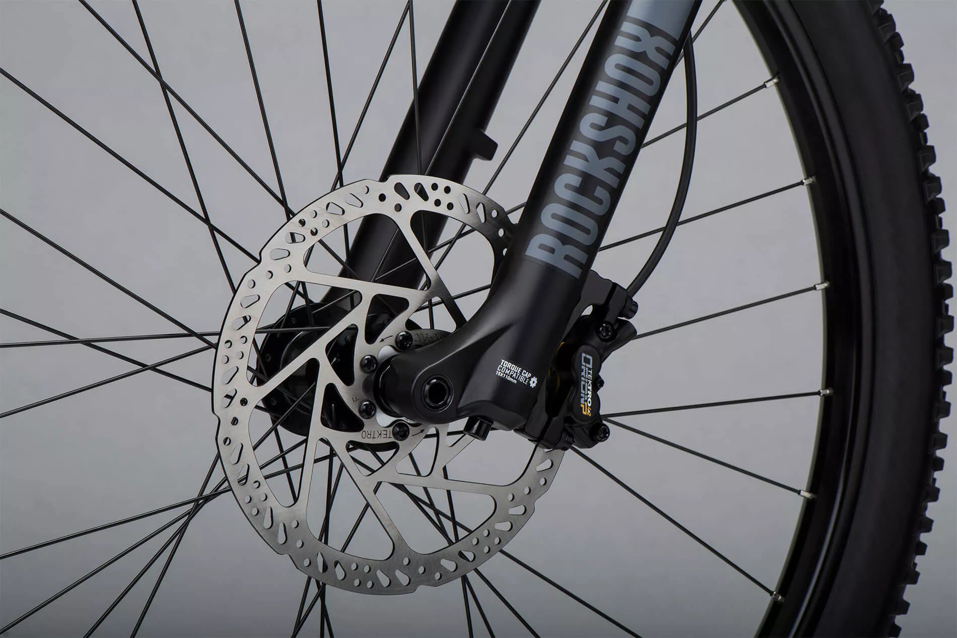 Ghost E-Riot Trail Essential