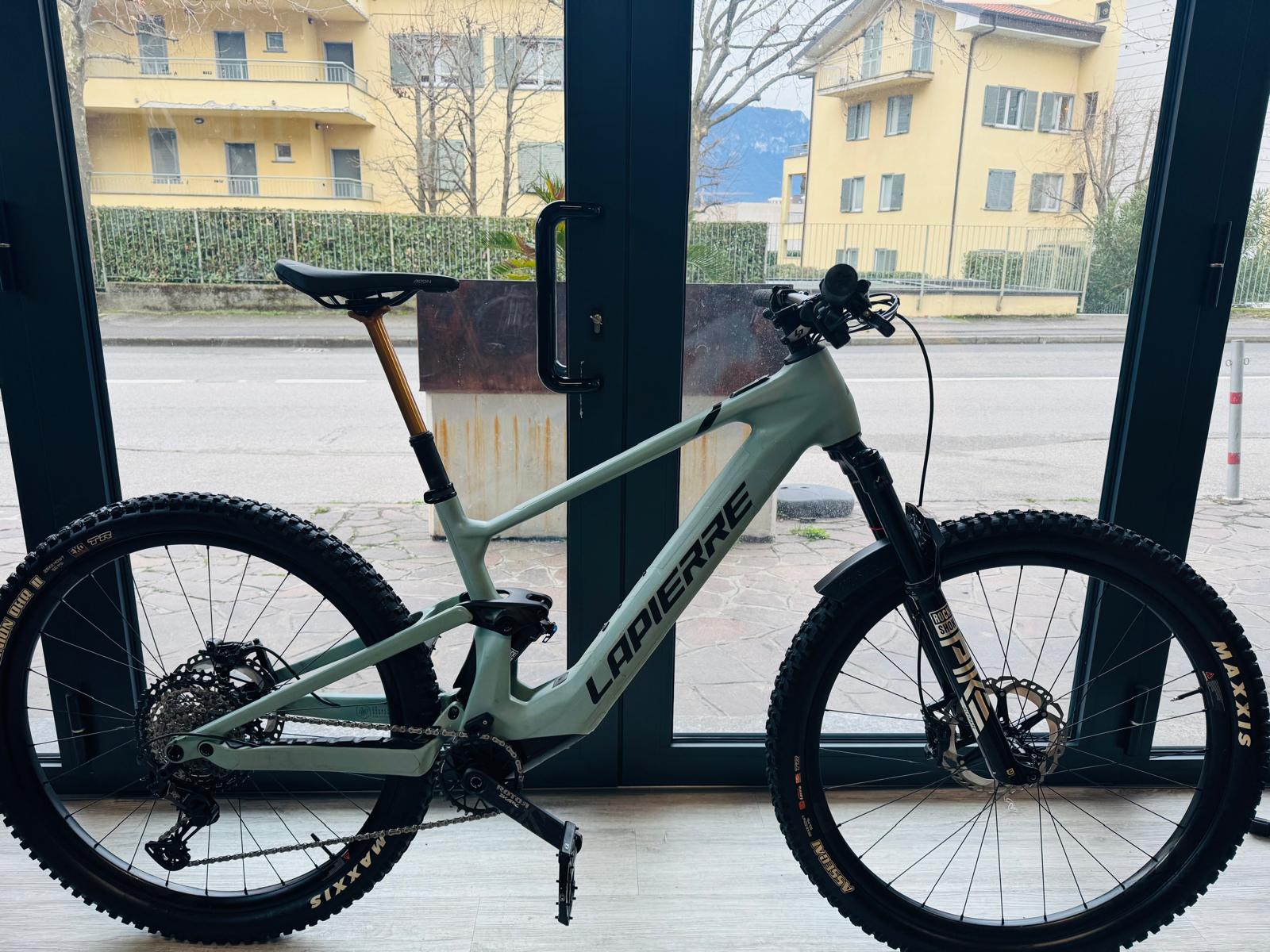 ebike Light Lapierre E-Zesty LTD solo 300 Km