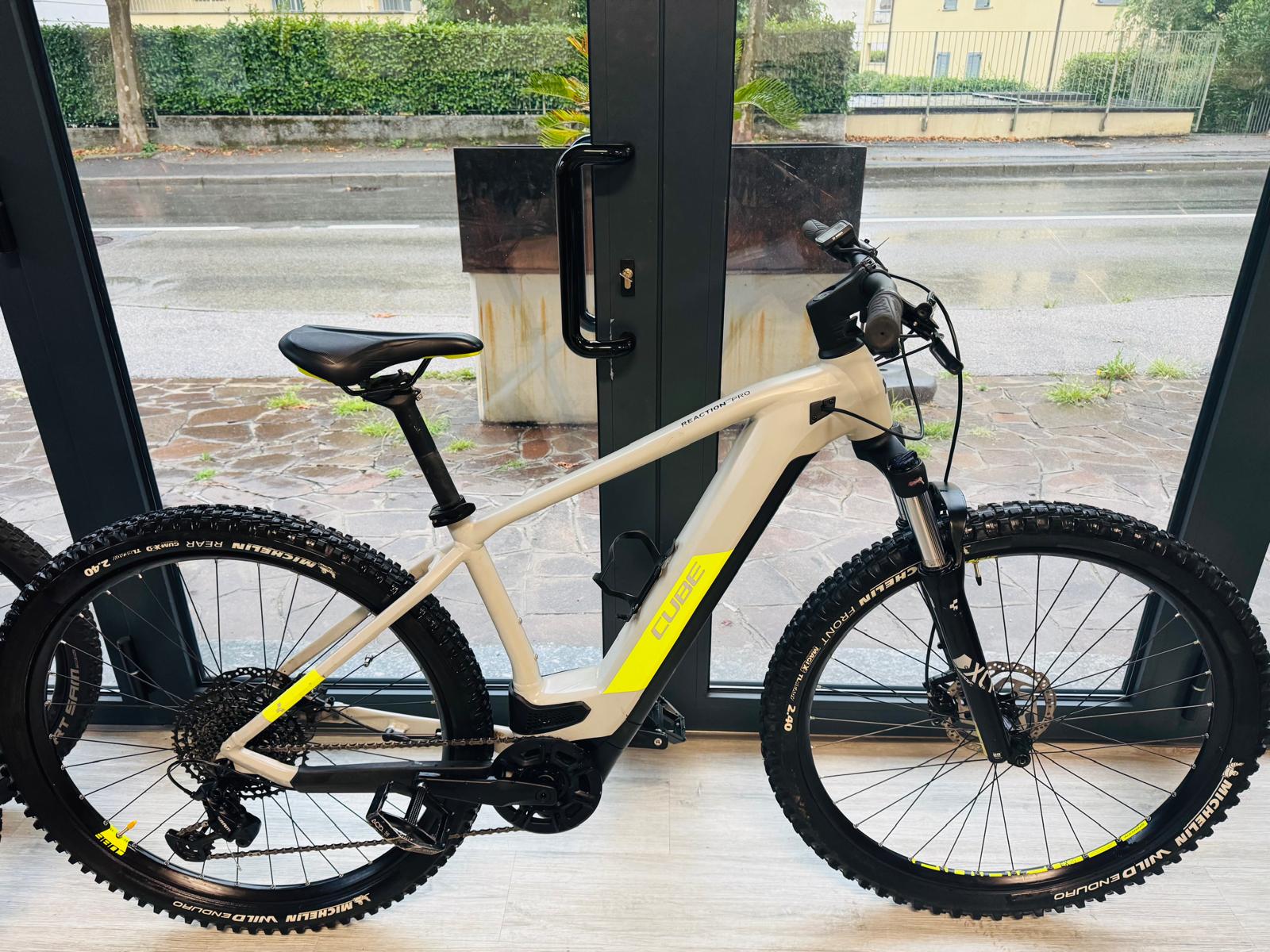 E-Bike Front Cube Reaction Pro taglia L