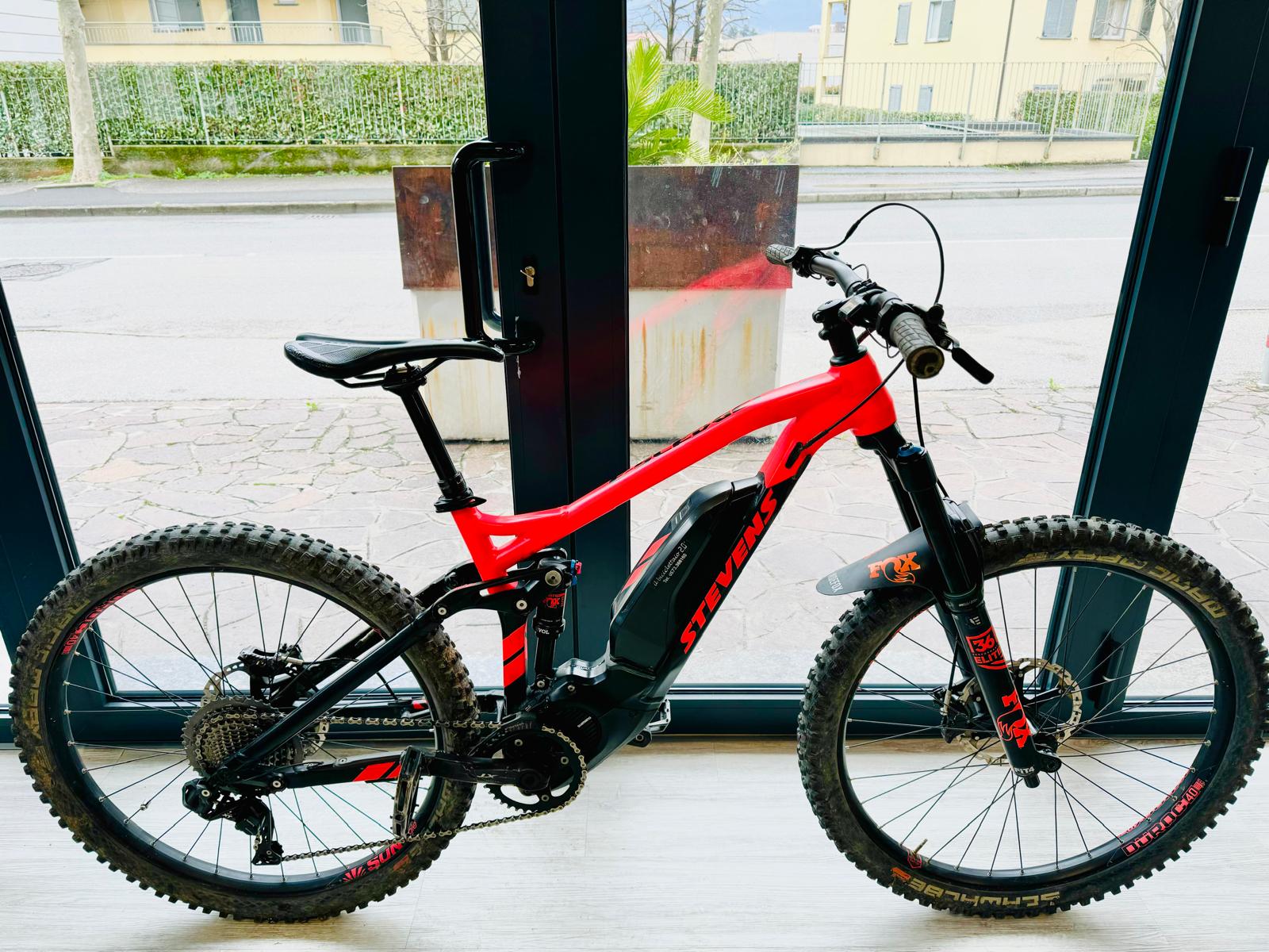 Stevens E-Sledge+ ES taglia M