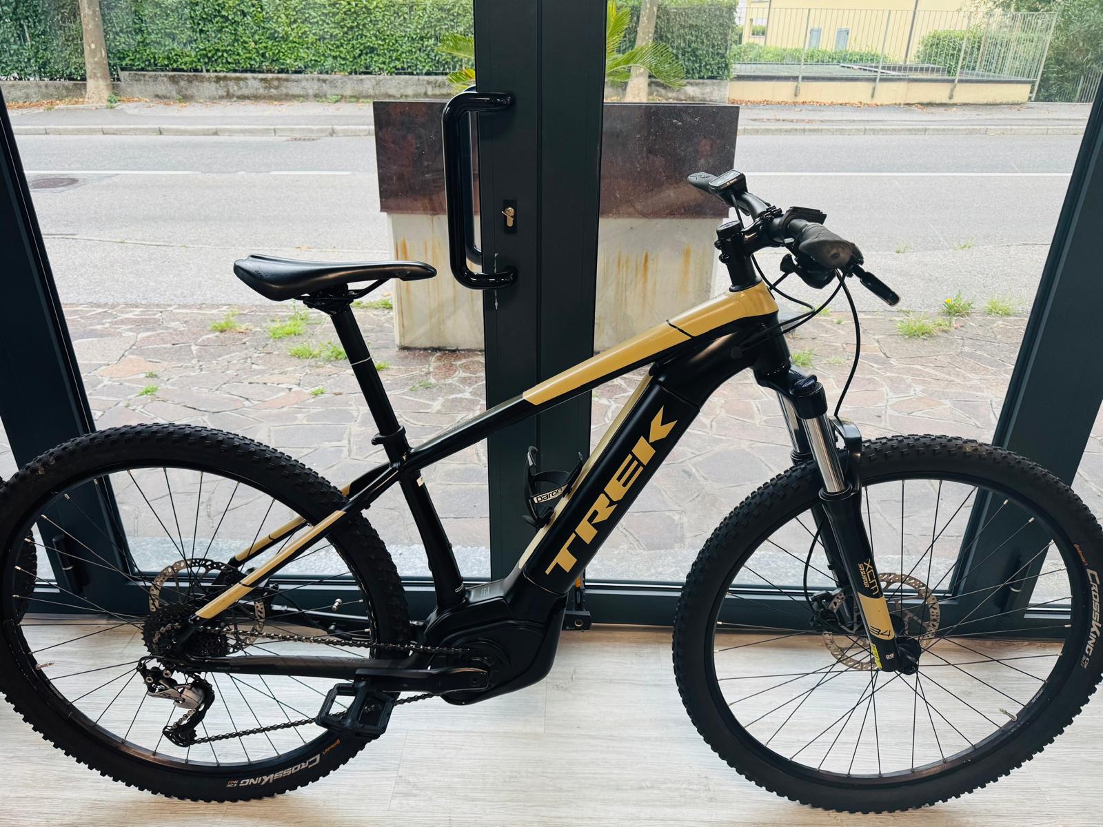 Trek Powerfly 4 - E-Bike Front in Perfetto Stato