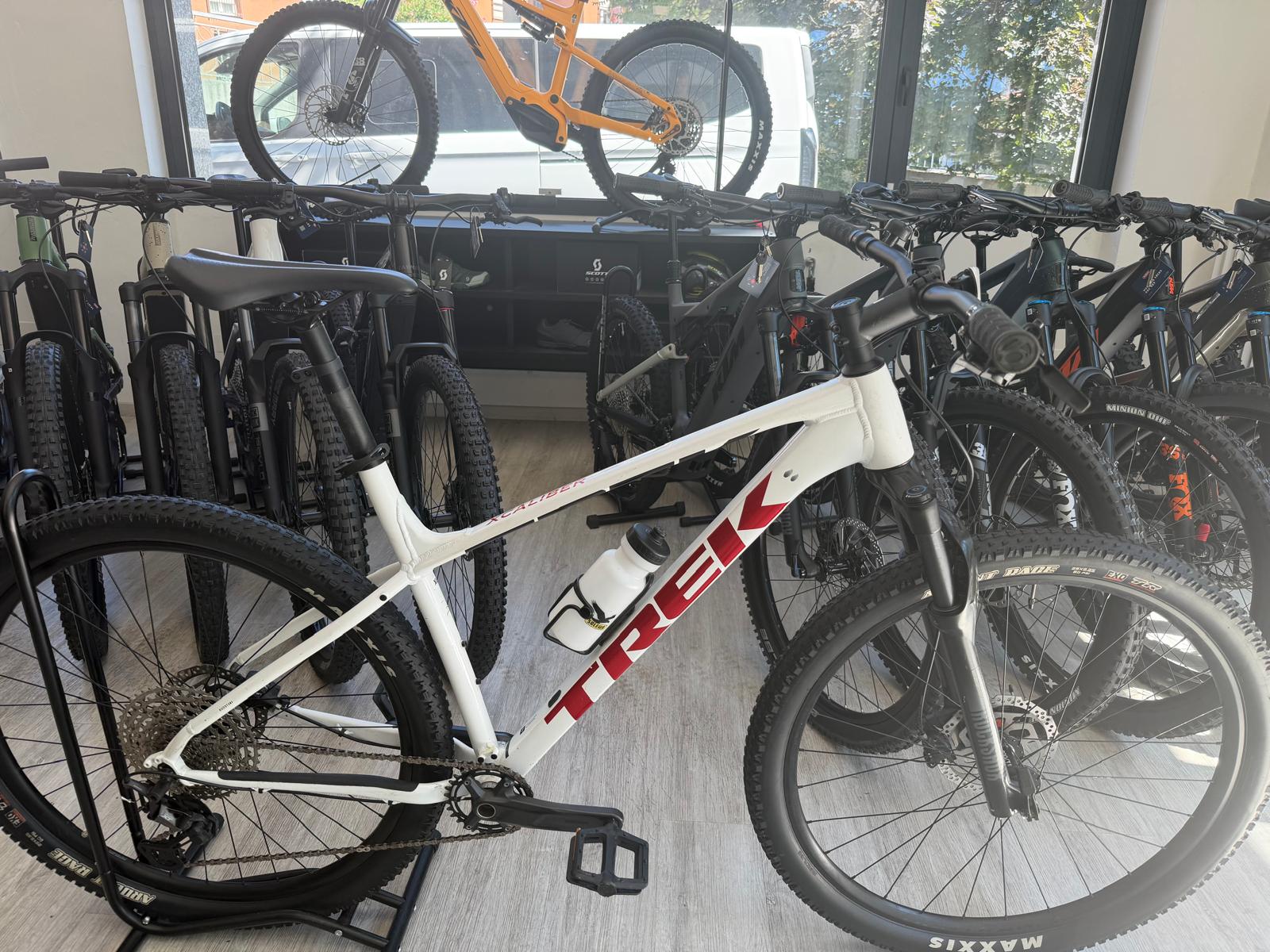 Trex X-Caliber 8 taglia XL