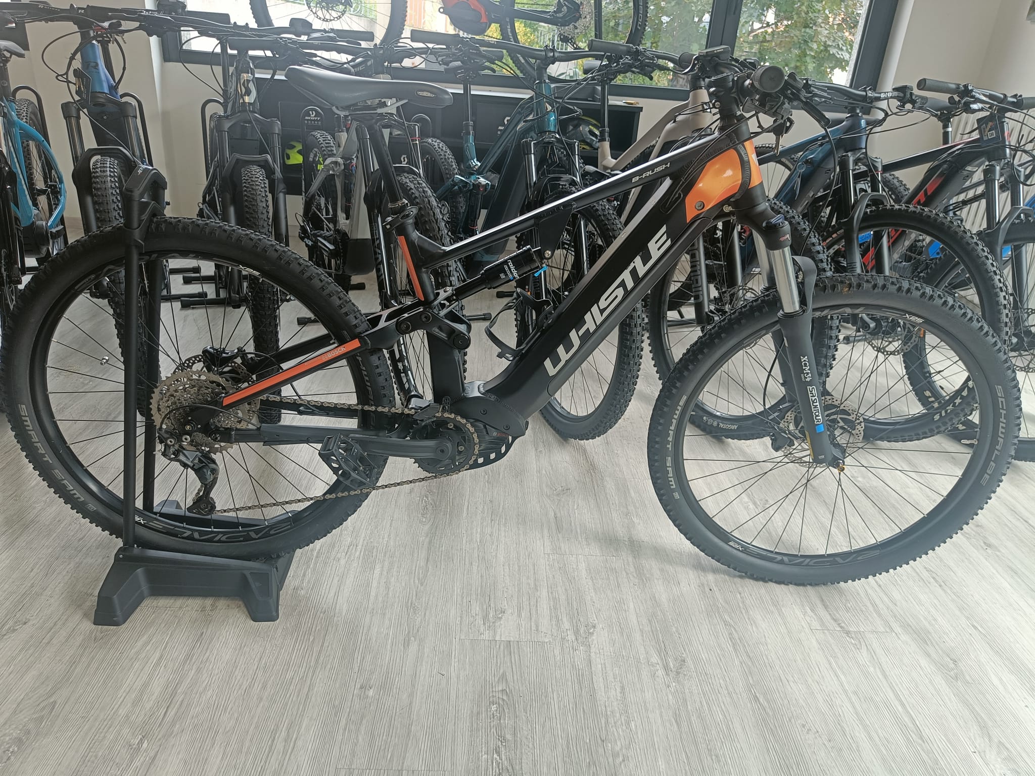 Ebike Full Whistle B-Rush A5.1 motore nuovo e upgrade